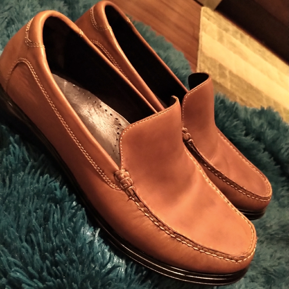 Cole Haan Men's leather shoes-EUC